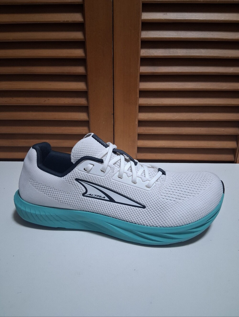 Altra Escalante 4 Womens 9 Zero Drop Lightweight Road Running Shoes White Blue - Picture 2 of 7